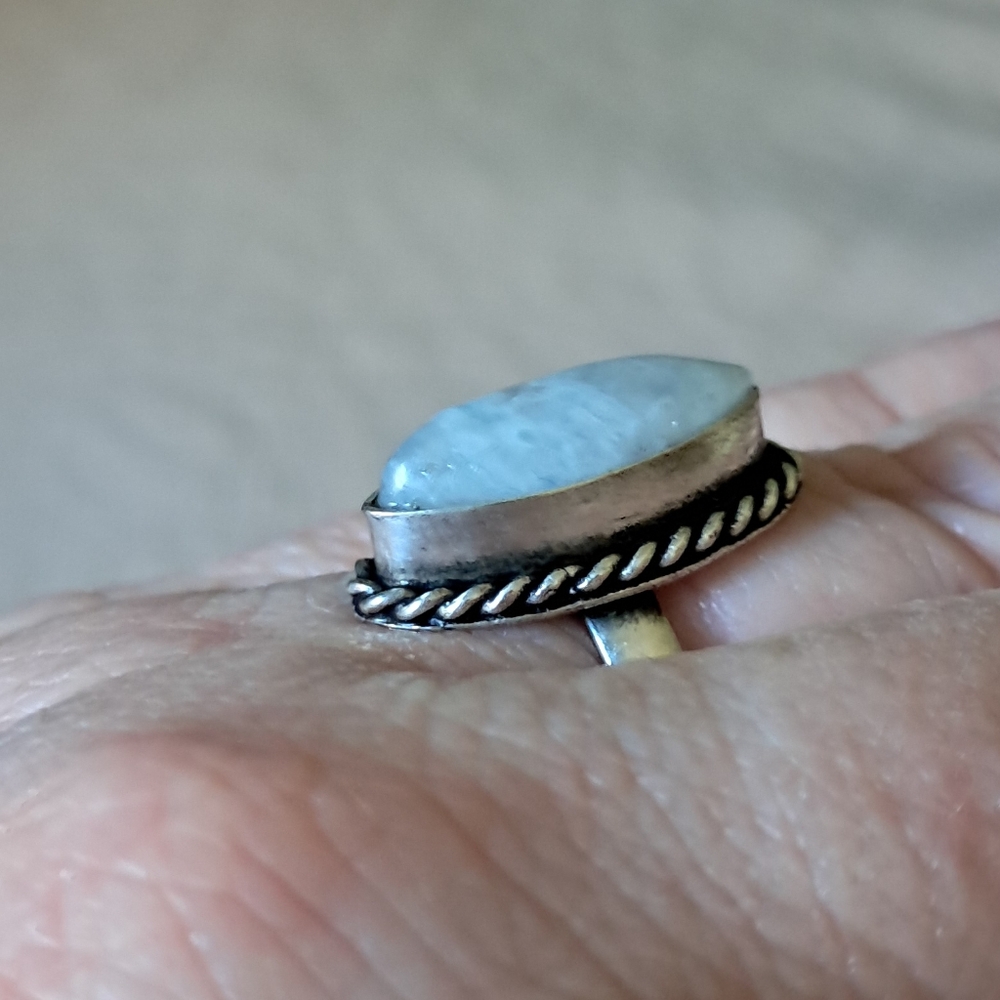 Sterling Silver Rope Twist Opalescent Moonstone Handmade Ring Size 6.5 - Picture 7 of 8